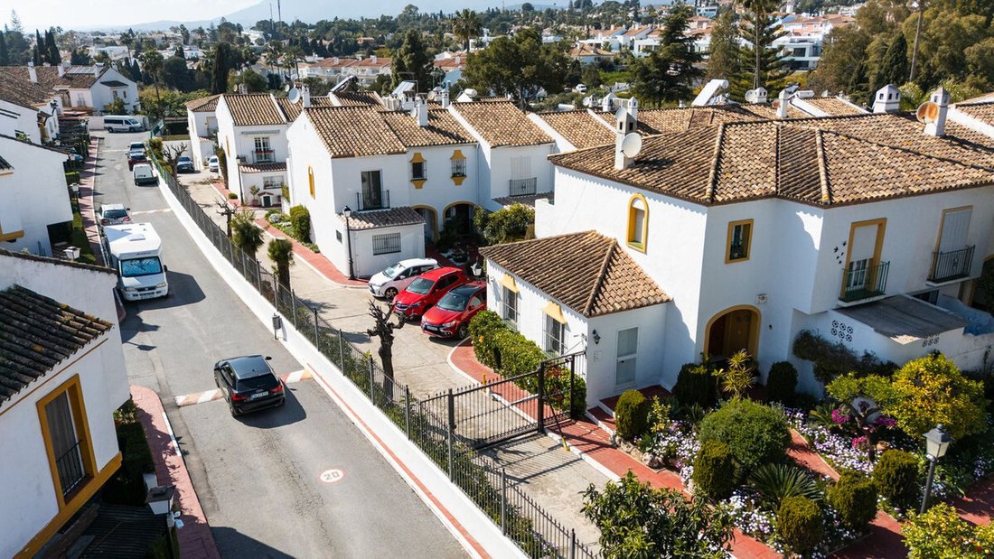 Villa in Estepona, Andalusia, Spain 1 - 18716785
