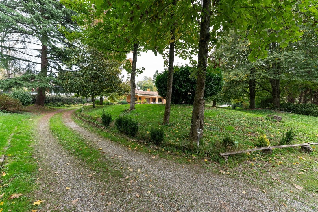 Casa en Saint-Cyr-au-Mont-d'Or, Auvernia-Ródano-Alpes, Francia 5 - 16583662