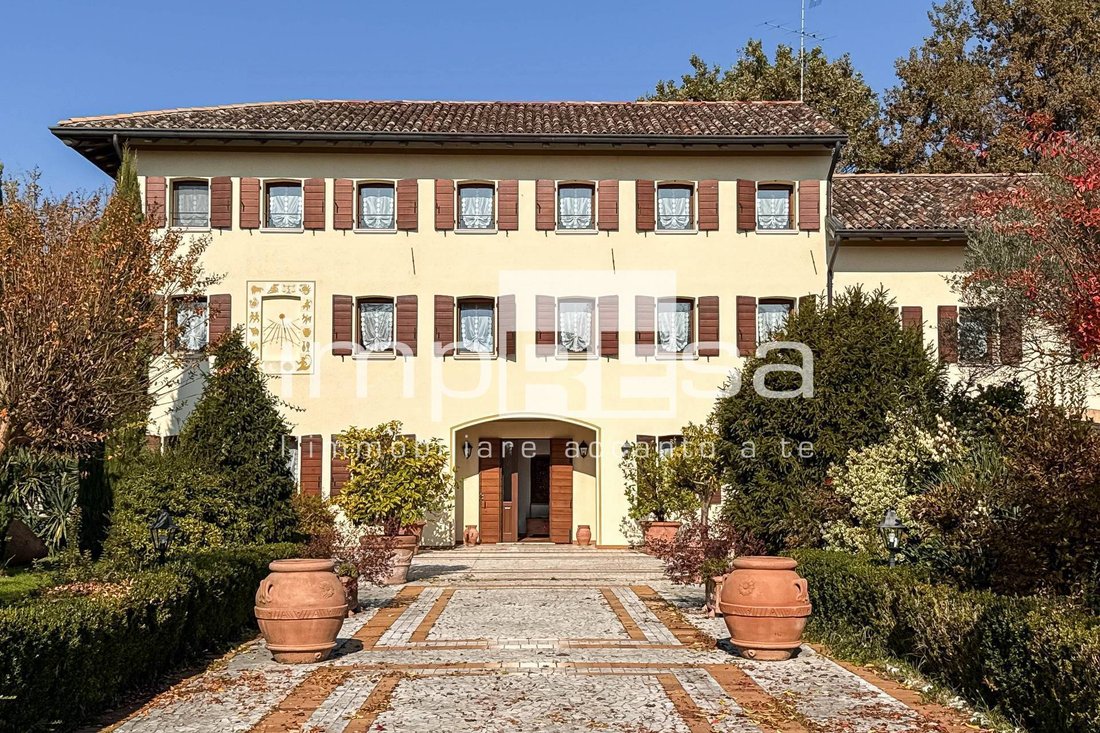 Villa in Case Cimitero, Veneto, Italy 3 - 16699179