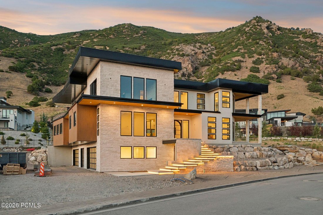 House in Cottonwood Heights, Utah, United States 2 - 18718078
