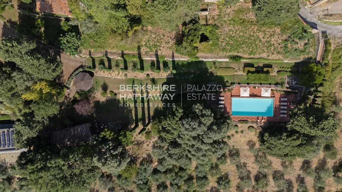 Castle in Bucine, Tuscany, Italy 2 - 18717314