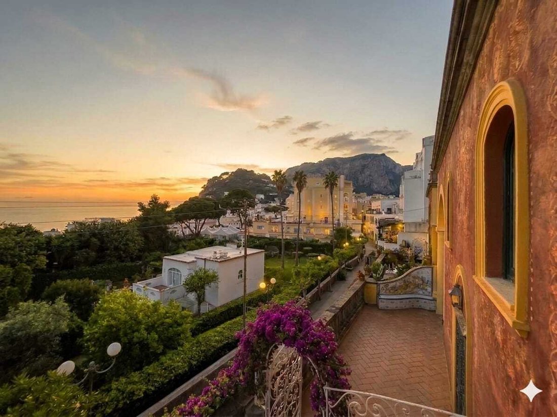 Villa in Capri, Campania, Italy 2 - 18720156