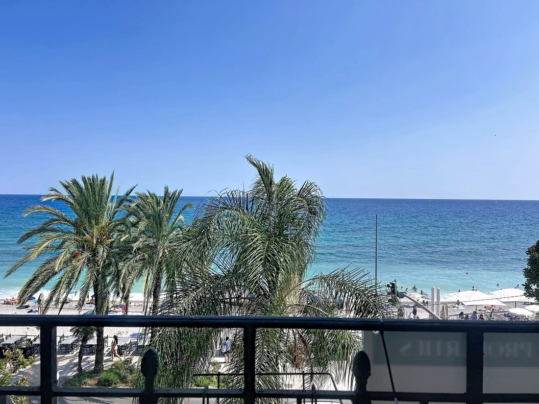 Appartement à Menton, Provence-Alpes-Côte d'Azur, France 4 - 18717208