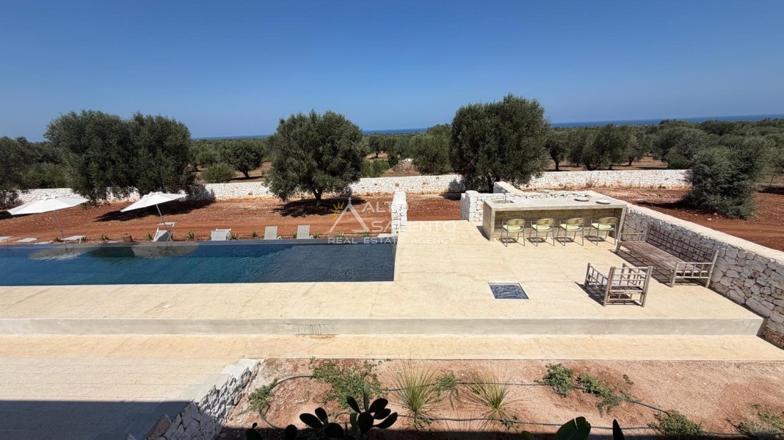 Villa in Carovigno, Apulia, Italy 4 - 18716637