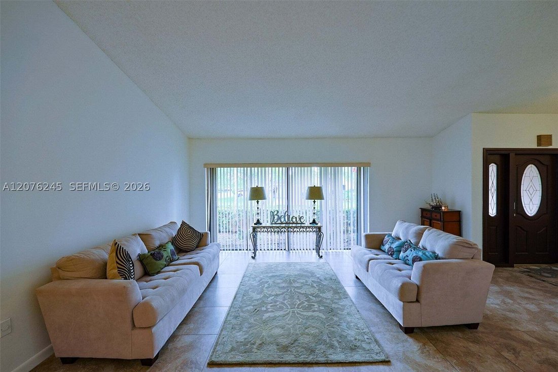 Haus in Cutler Bay, Florida, Vereinigte Staaten 4 - 18719357