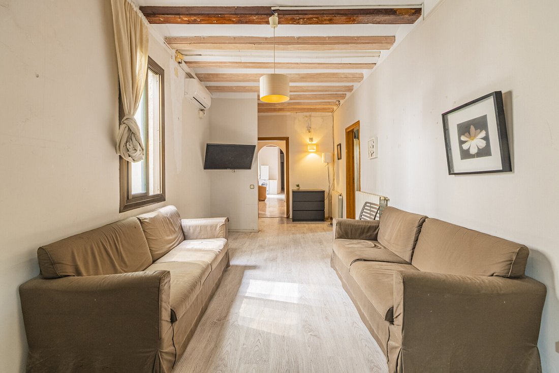 Apartment in Ciutat Vella, Barcelona, Spain 3 - 18716379