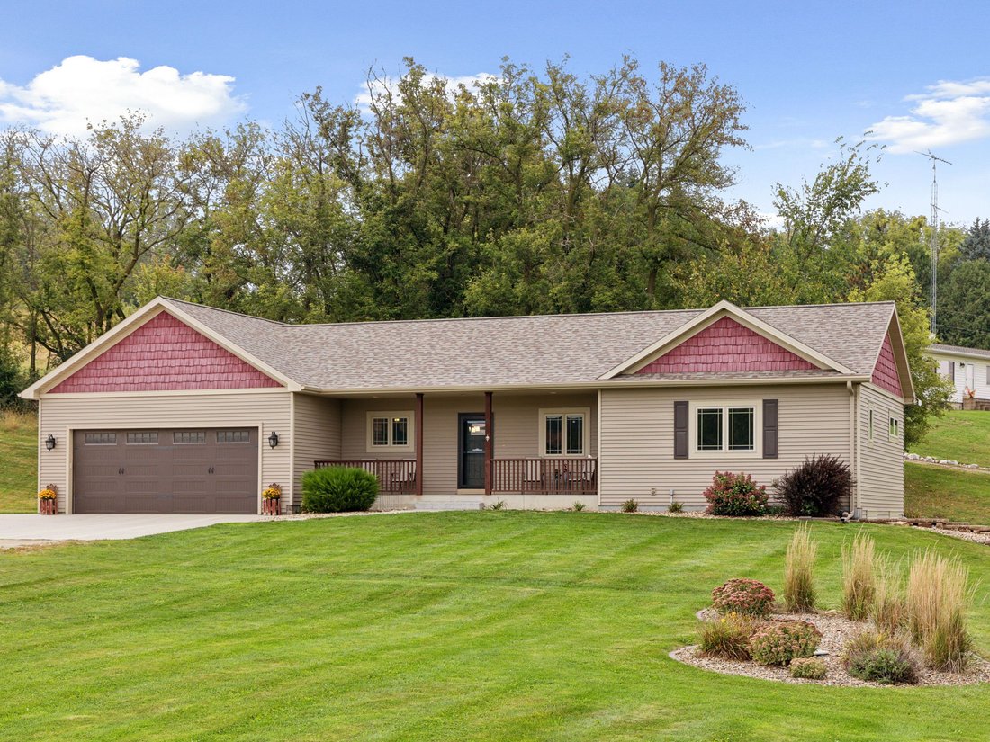 House in Byron, Minnesota, United States 4 - 18716587