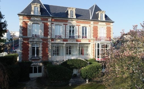 Maison à Centre, Château-Thierry, France 1