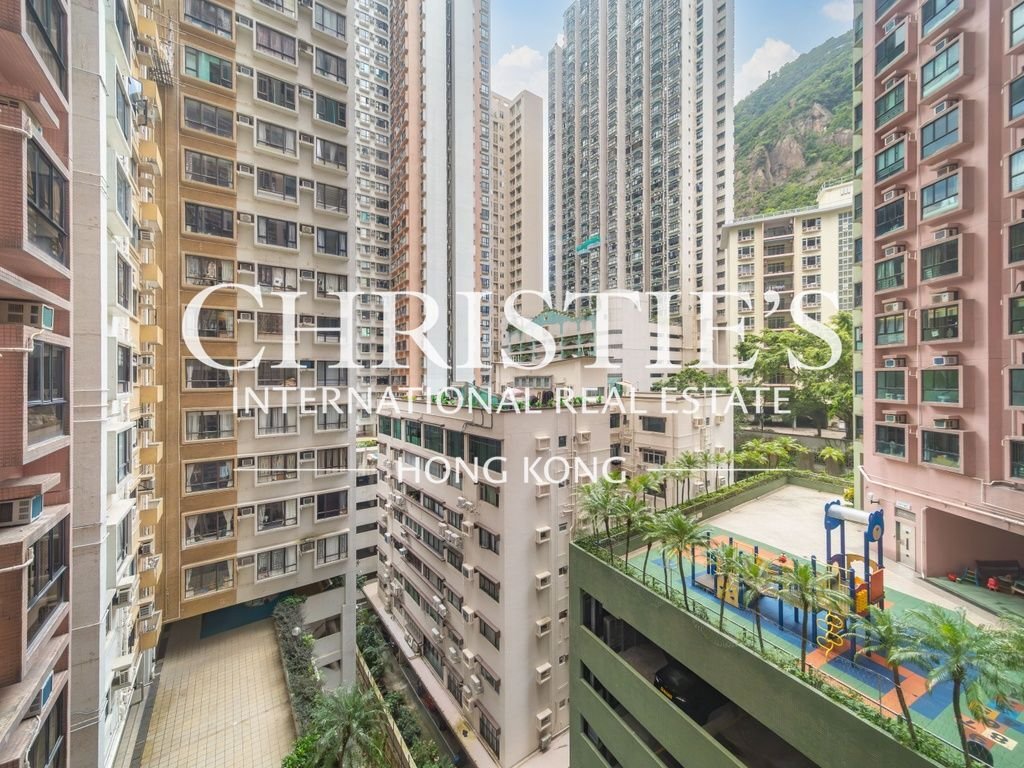 Apartamento en Hong Kong, Hong Kong 1 - 18400551