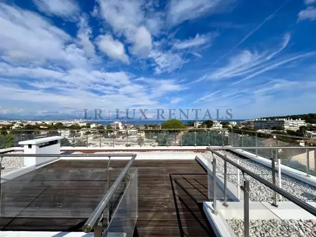 Villa a Fontmerle, Antibes, Francia 3 - 16395277