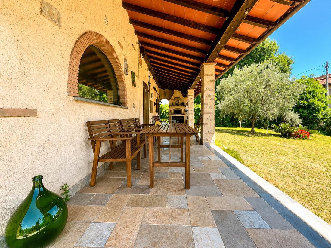 Country House in Camaiore, Tuscany, Italy 4 - 18716631