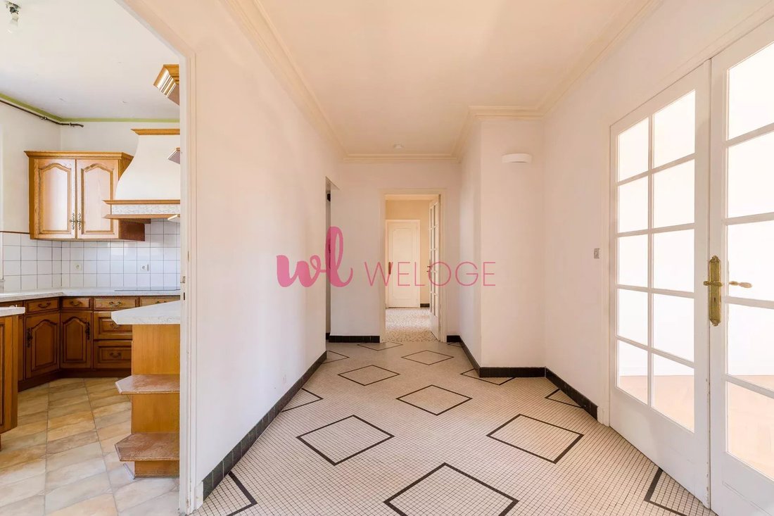 Apartment in Montchat, Lyon 3e Arrondissement, Lyon 1 - 18717007
