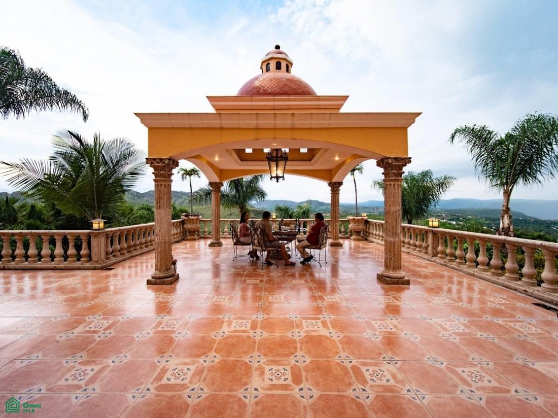 Maison à Zapopan, Jalisco, Mexique 1 - 17232401