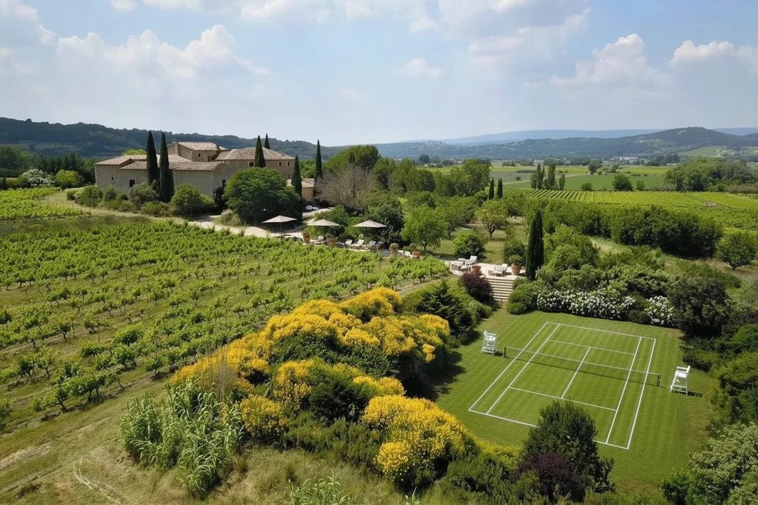 Casa di campagna a Bonnieux, Provenza-Alpi-Costa Azzurra, Francia 1 - 17413281