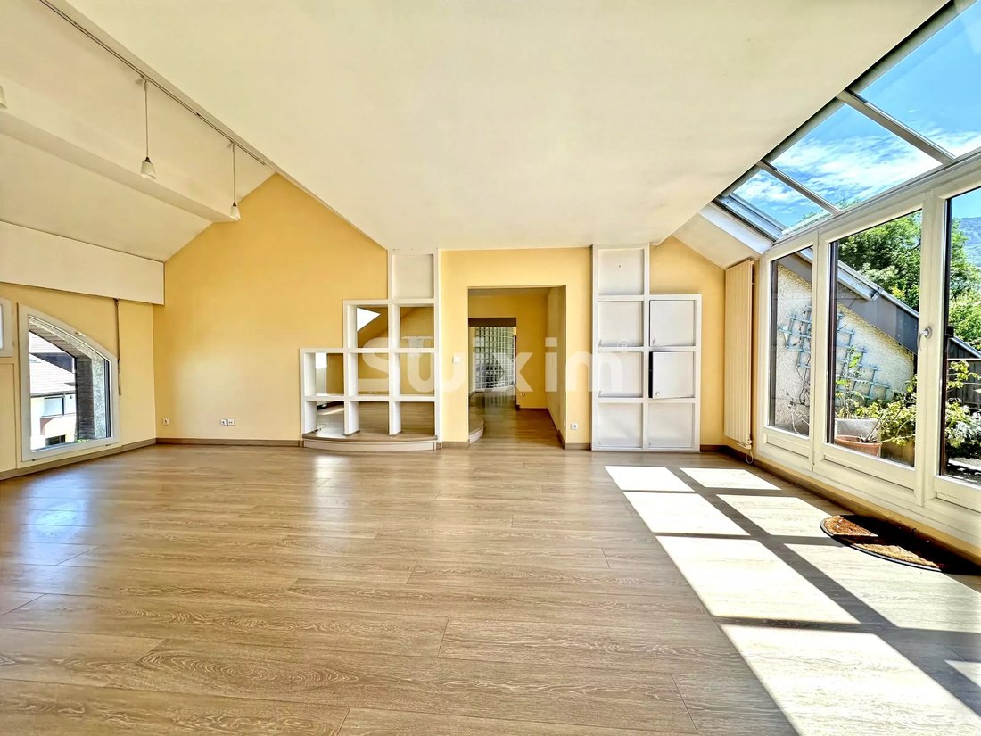 Apartment in Archamps, Auvergne-Rhône-Alpes, France 2 - 18716904