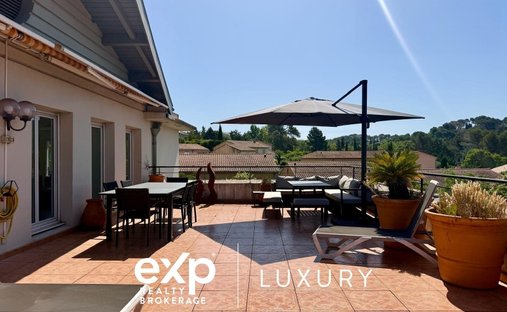Appartamento a Le Tholonet, Provenza-Alpi-Costa Azzurra, Francia 1