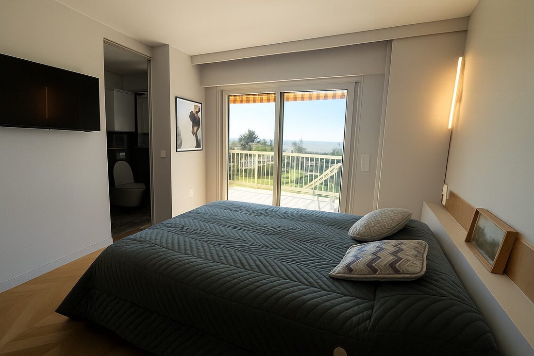 Appartement à Les Cougoulins-Rastines, Antibes, France 5 - 17413145