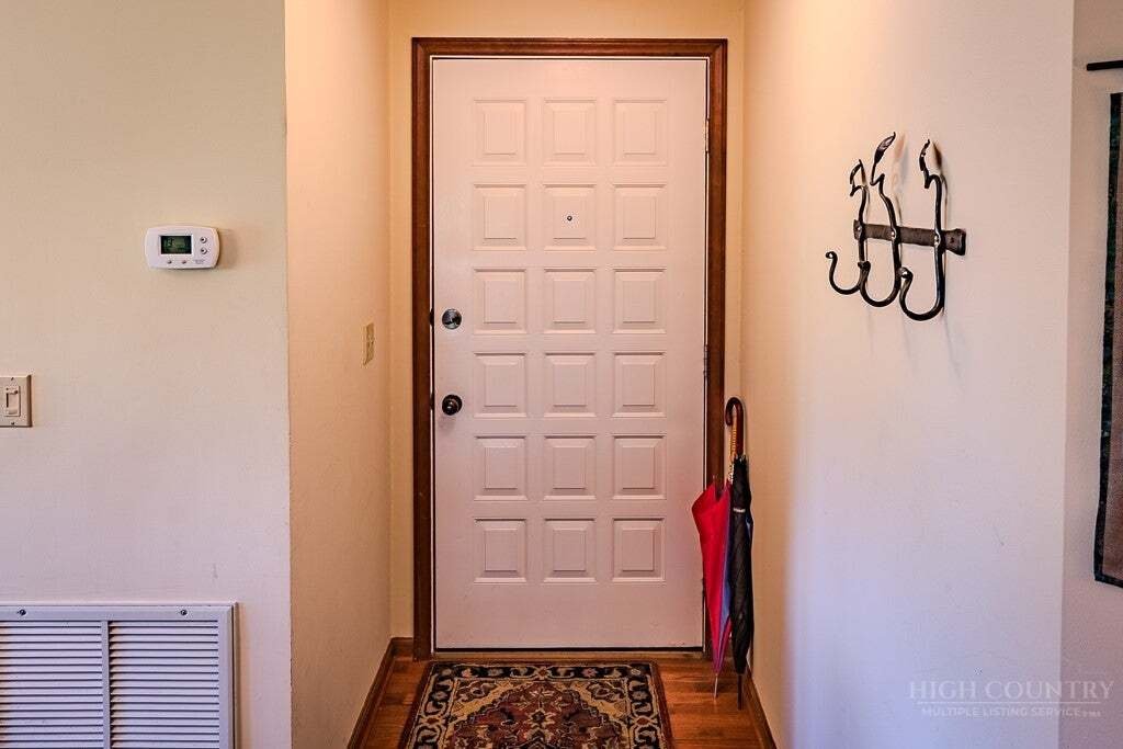 Condominio en Blowing Rock, Carolina del Norte, Estados Unidos 3 - 18717906