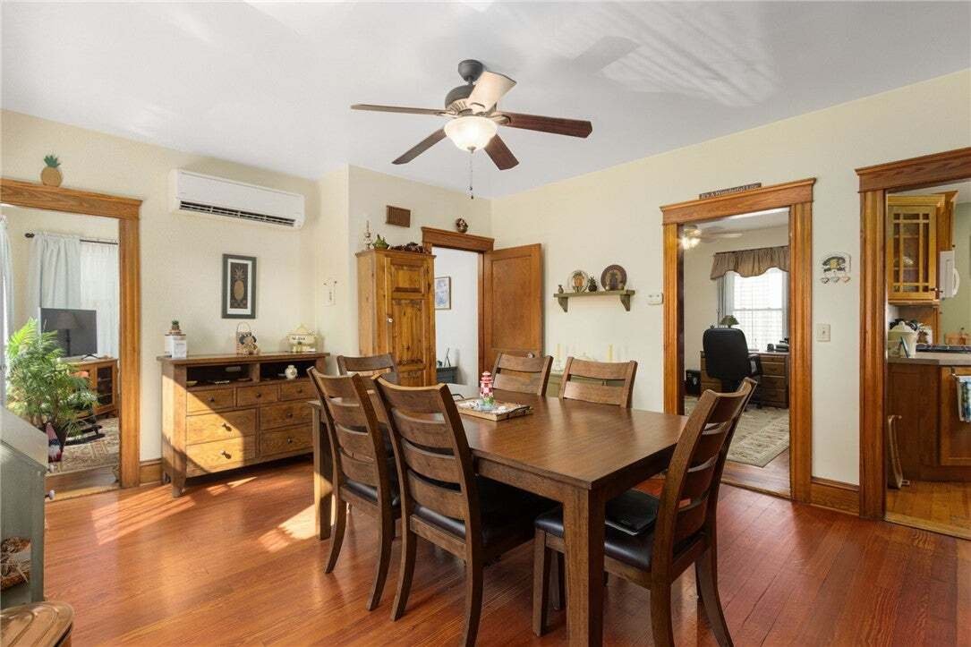 House in Lincoln, Rhode Island, United States 2 - 18718349