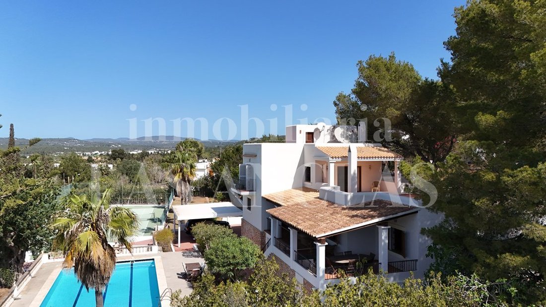 Villa in Jesus, Santa Eularia des Riu, Balearic Islands 2 - 18719526