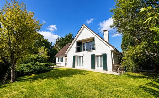 Haus in Les Sablons, Villecresnes, Frankreich 1