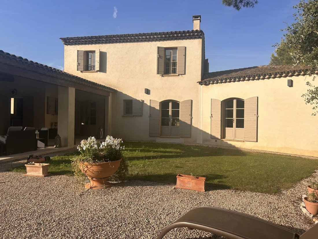 Maison à Mallemort, Provence-Alpes-Côte d'Azur, France 1 - 16822620