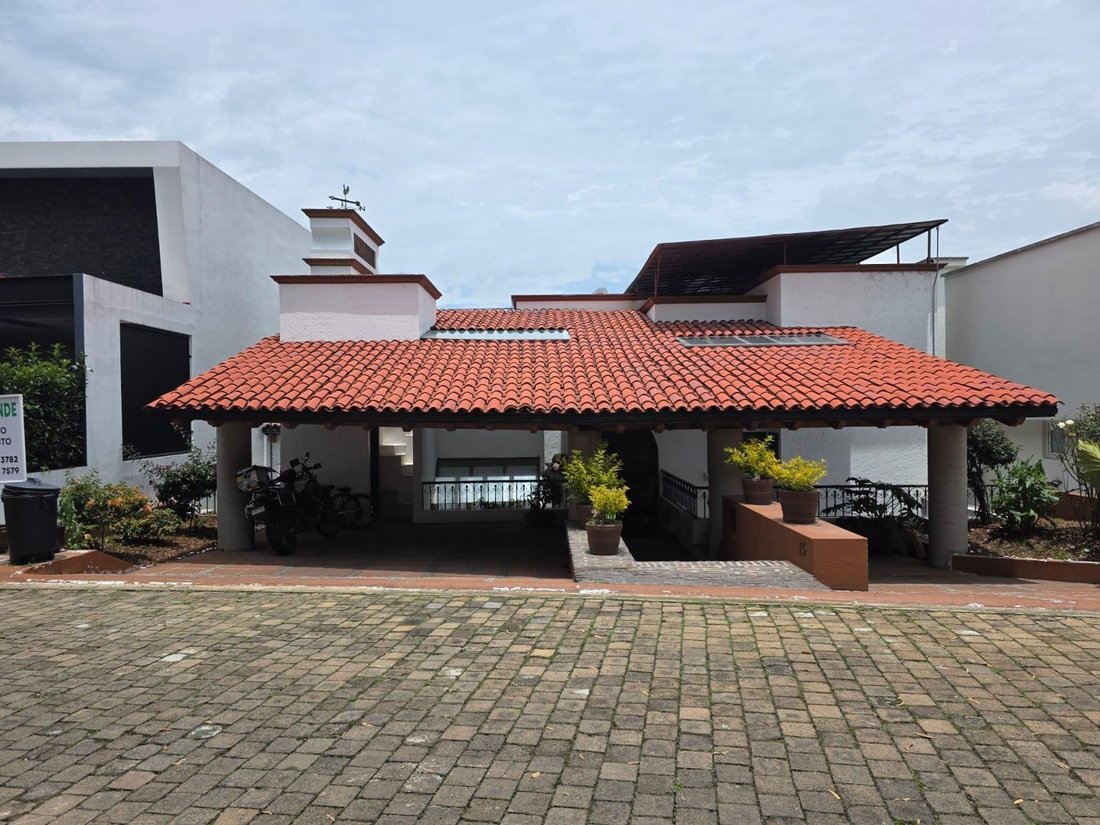 Condo in Fraccionamiento y Club de Golf los Encinos, State of Mexico, Mexico 1 - 18717634
