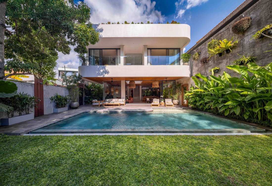 House in Mengwi, Bali, Indonesia 1 - 18717082