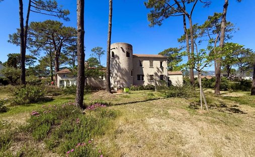 Casa en Furiani, Córcega, Francia 1