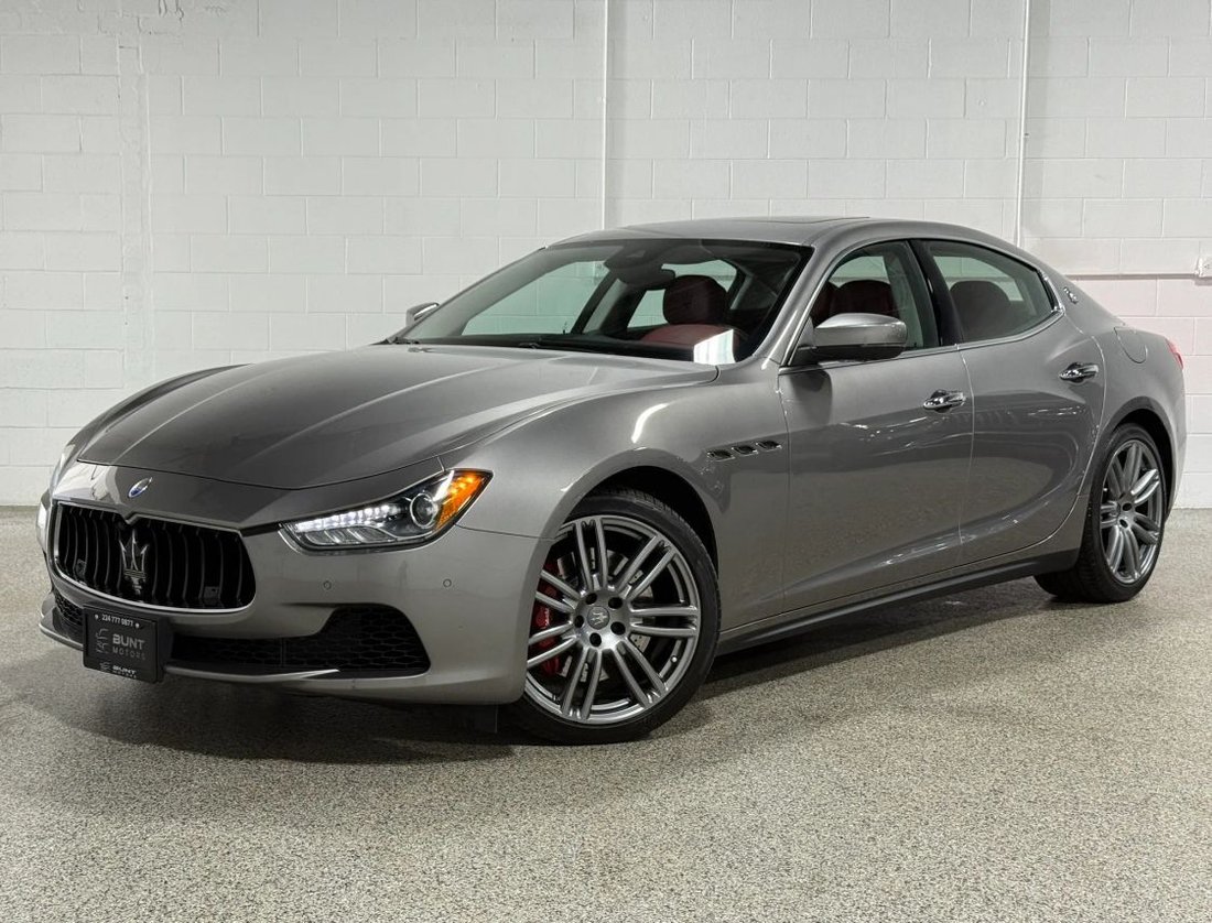 Sedan in Northbrook, IL, United States 2 - 18717527