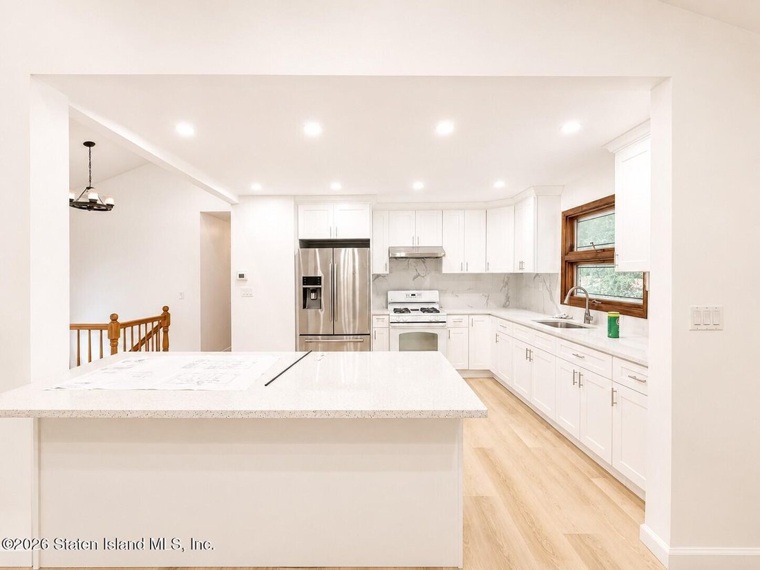 House in New York, New York, United States 3 - 18718240
