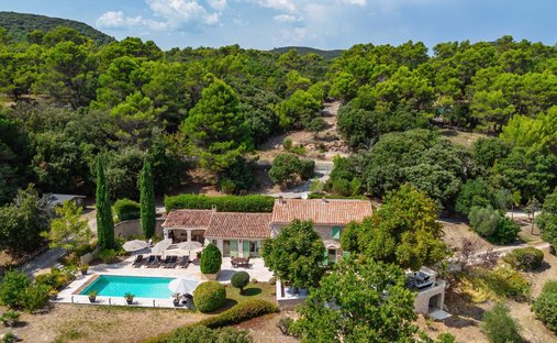 House in La Bastide-des-Jourdans, Provence-Alpes-Côte d'Azur, France 1