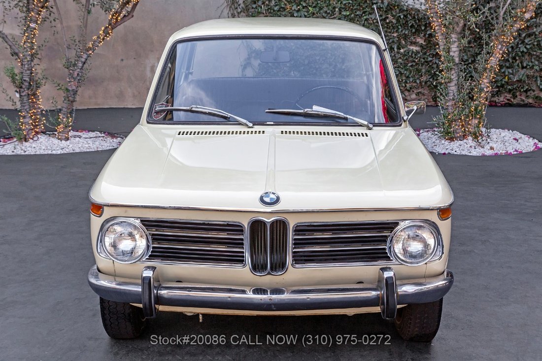 BMW 1600-2 in Los Angeles, CA 2 - 18719553
