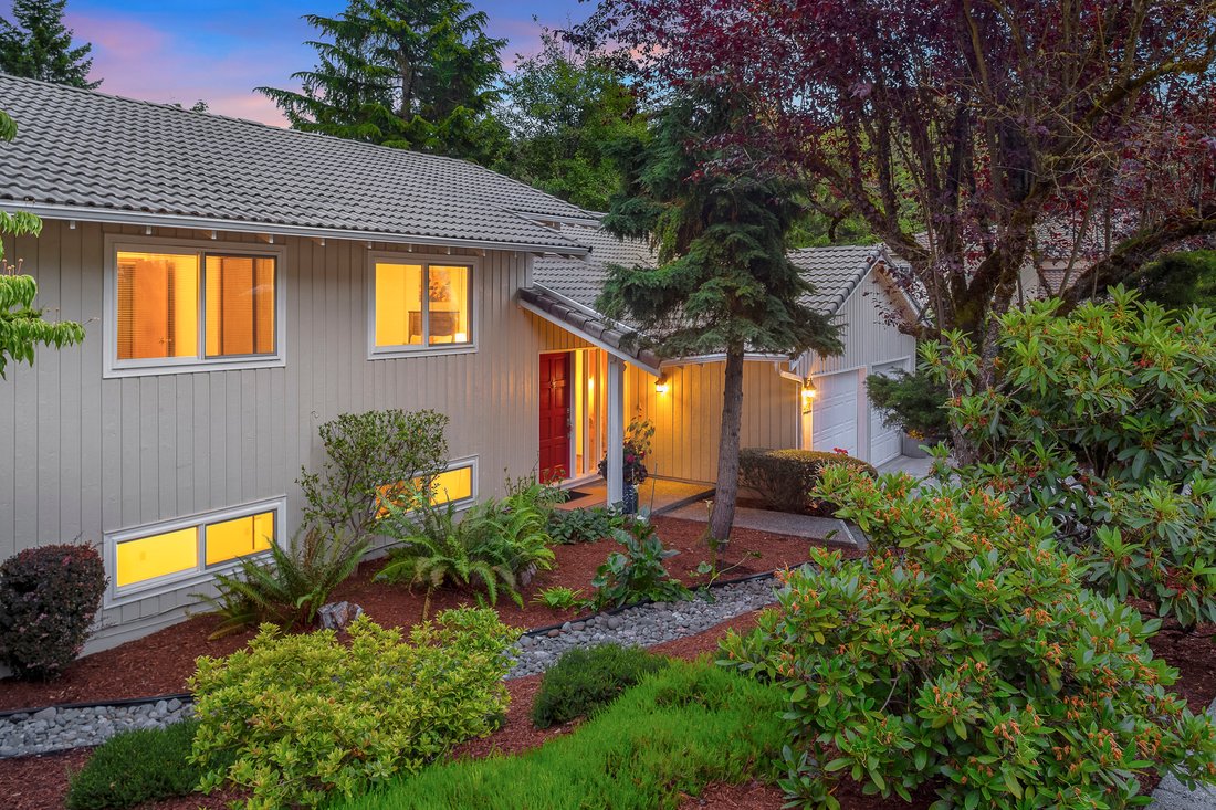 House in Bellevue, Washington, United States 2 - 18717866