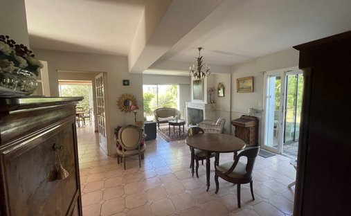 Casa a Bourg, Lagord, Francia 1