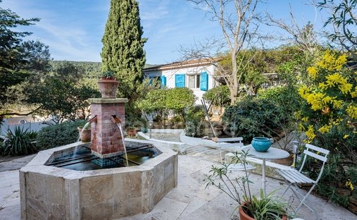 House in Ceyreste, Provence-Alpes-Côte d'Azur, France 1