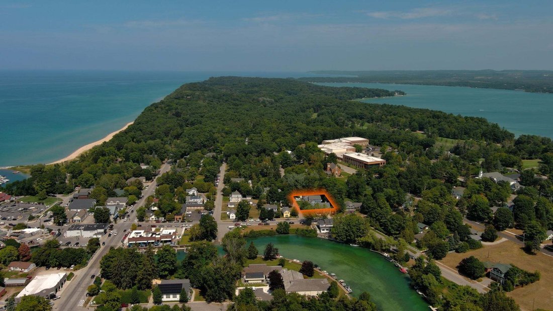 Haus in Leland, Michigan, Vereinigte Staaten 2 - 18718488