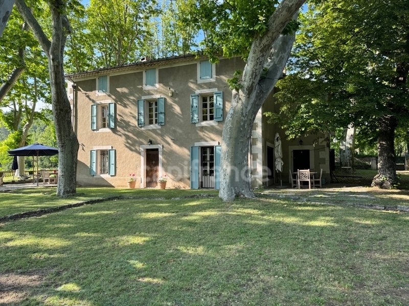 Maison à Saint-Martin-de-Castillon, Provence-Alpes-Côte d'Azur, France 2 - 18717140