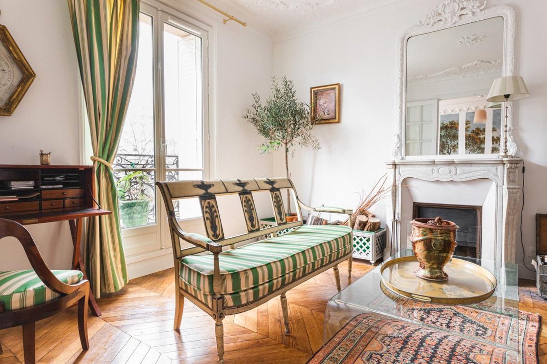Appartamento a Cambronne-Garibaldi, Paris 15e Arrondissement, Parigi 2 - 18719102
