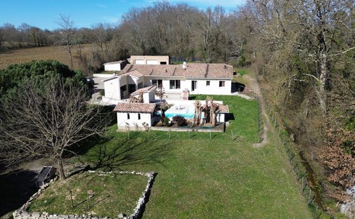 Casa a Plaisance, Nuova Aquitania, Francia 1