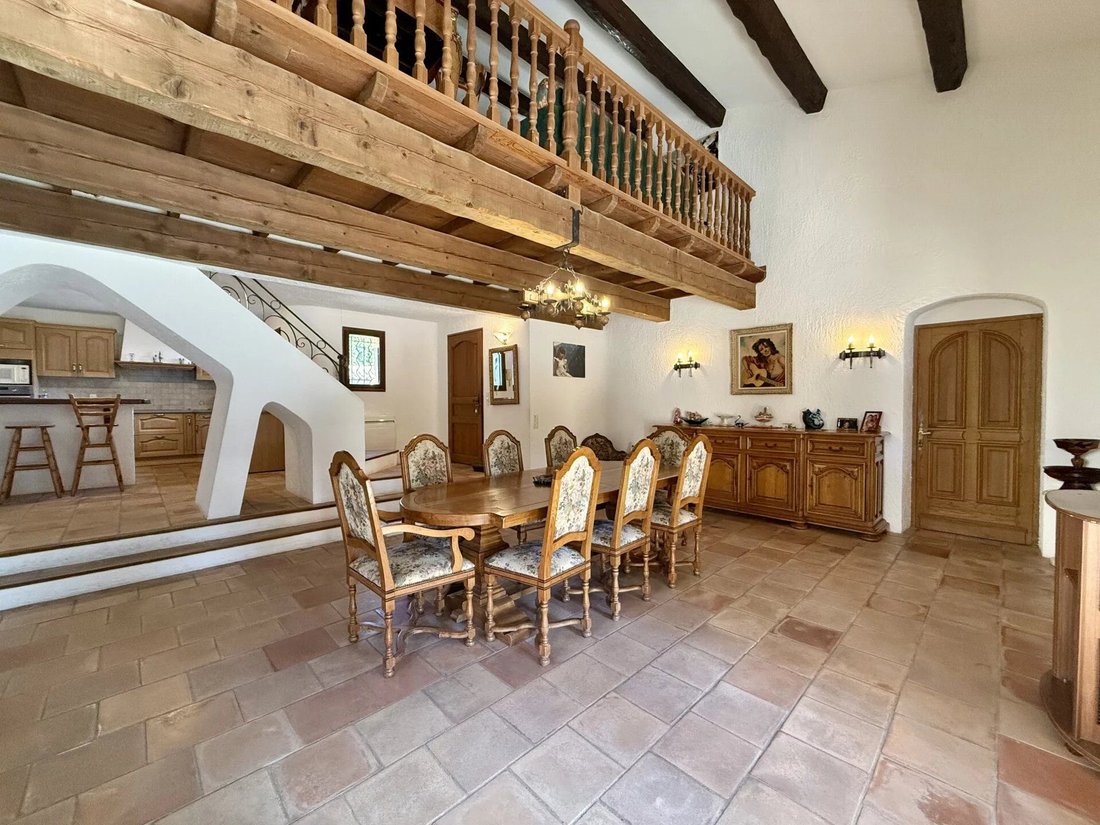 Maison à Les Cougoulins-Rastines, Antibes, France 1 - 16974839