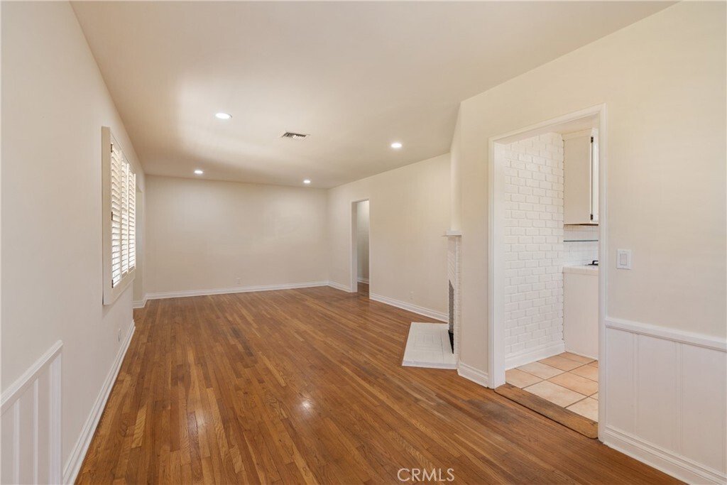 Casa en Covina, California, Estados Unidos 4 - 18717033
