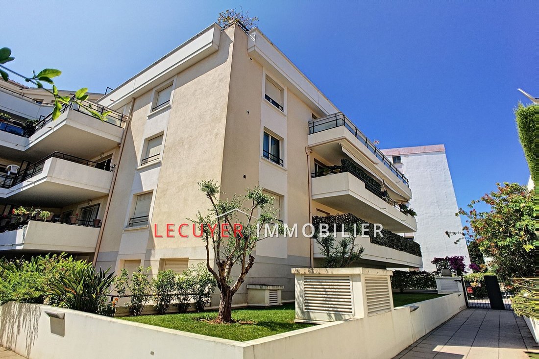 Apartment in Gabelle-Courcettes-Les Clos, Vallauris, France 1 - 18719504