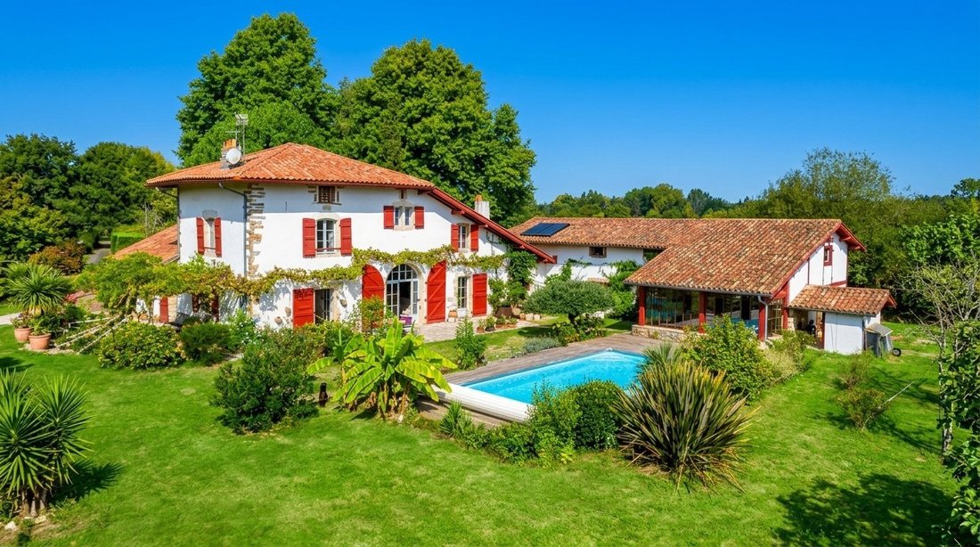 Casa en Urt, Nueva Aquitania, Francia 1 - 18719736