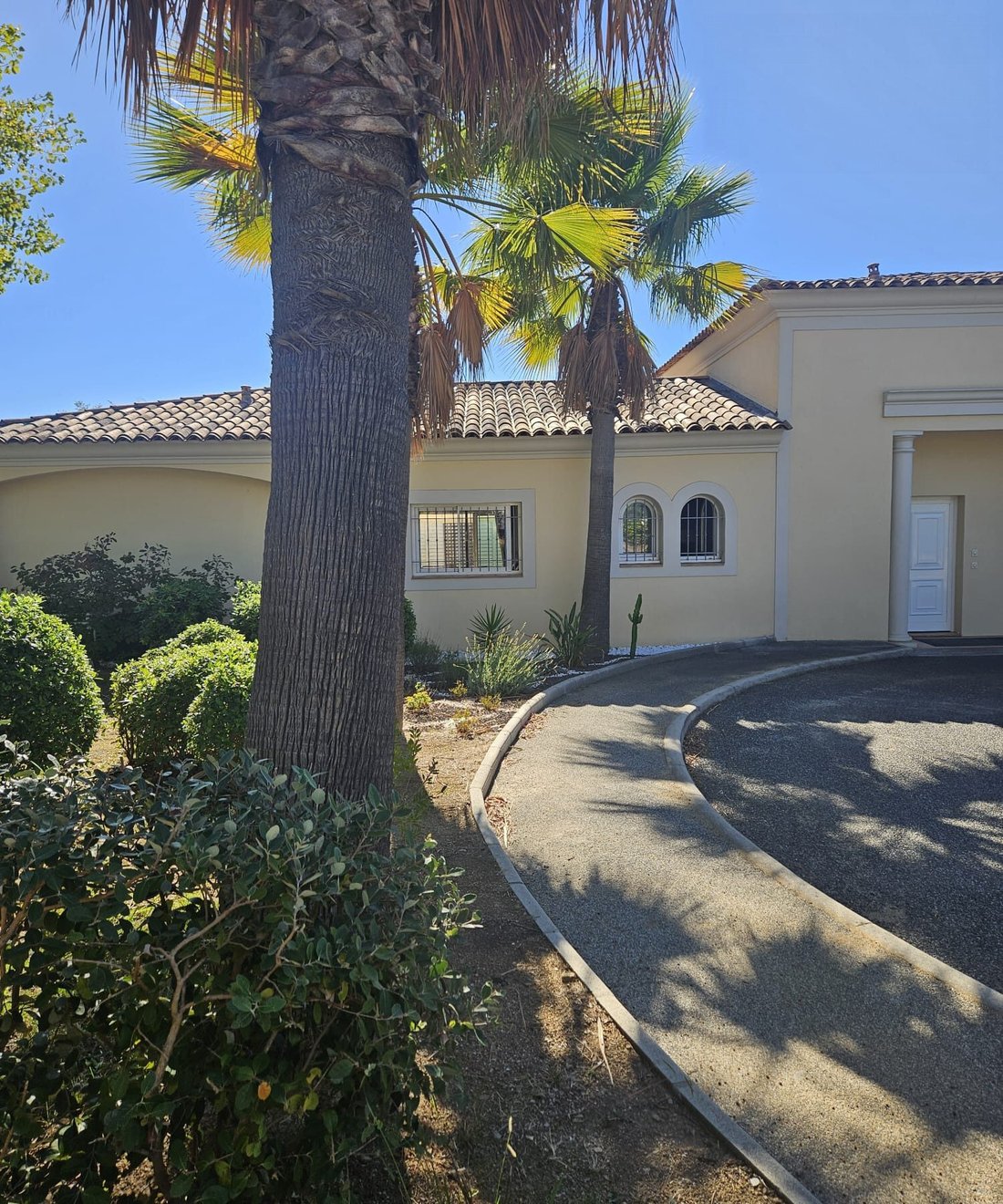 Casa en Ville-Les Saquedes-Le Bouillonnet, Sainte-Maxime, Francia 1 - 17045044