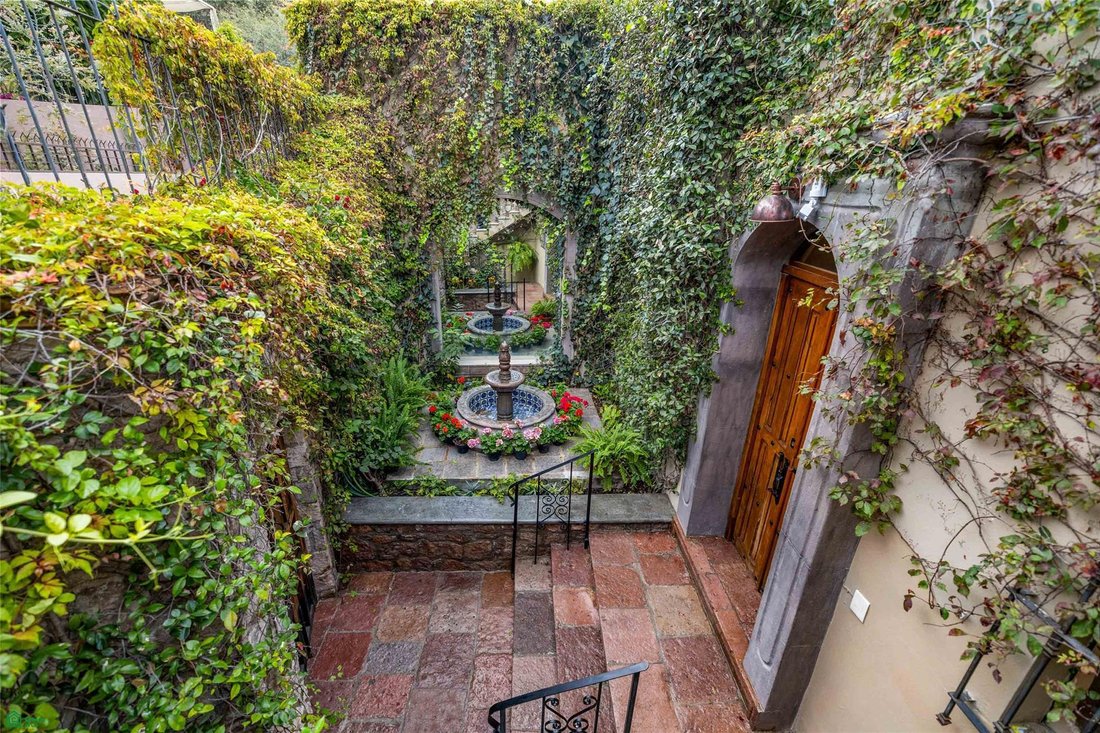 House in San Miguel de Allende, Guanajuato, Mexico 3 - 18098340