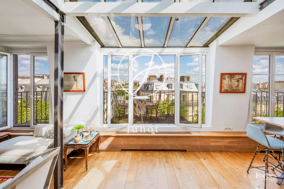 Apartment in Auteuil Sud, Paris 16e Arrondissement, Paris 1 - 18716779