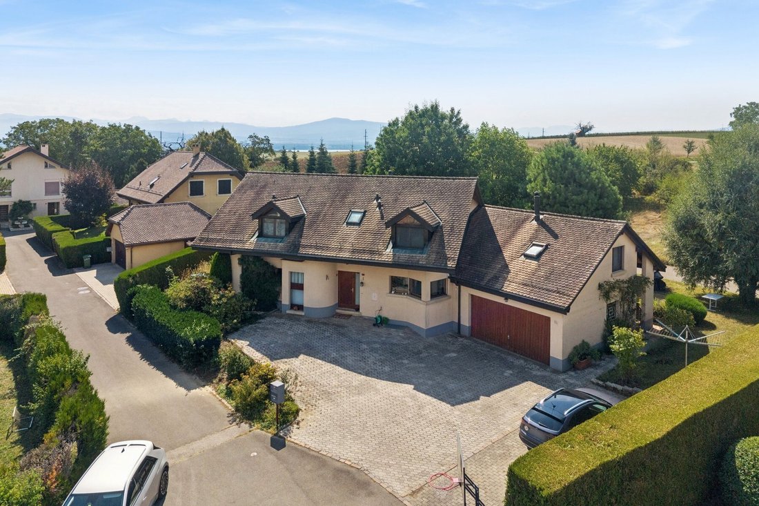 House in Arnex-sur-Nyon, Vaud, Switzerland 1 - 18717699
