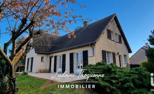 Maison à Vaucelles, Normandie, France 1