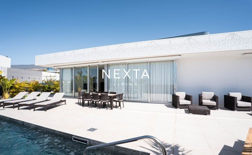 Chalet in Guia de Isora, Canary Islands, Spain 1